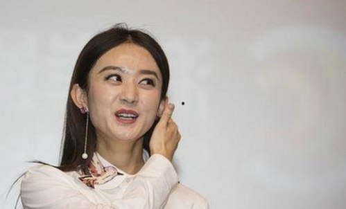 明星幕后大揭秘：他的一举一动都在关注焦点🔥